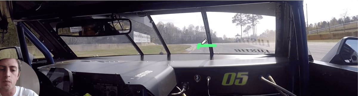 where racecar drivers should apex turn 3 at Road Atlanta