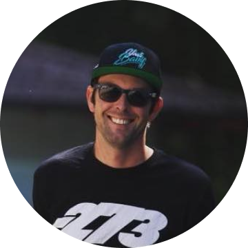 Coach Thumbnail